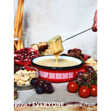 Everyone Can Cook Vegan - Viva!'s Ultimate Collection of 100 Mouth-Watering Recipes To Use Everyday Viva! Shop